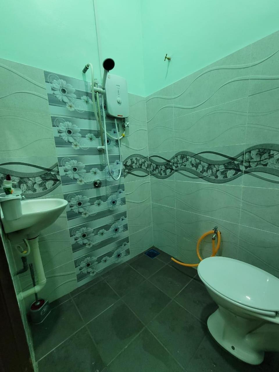 Nipah Homestay Kuala Besut Exterior photo