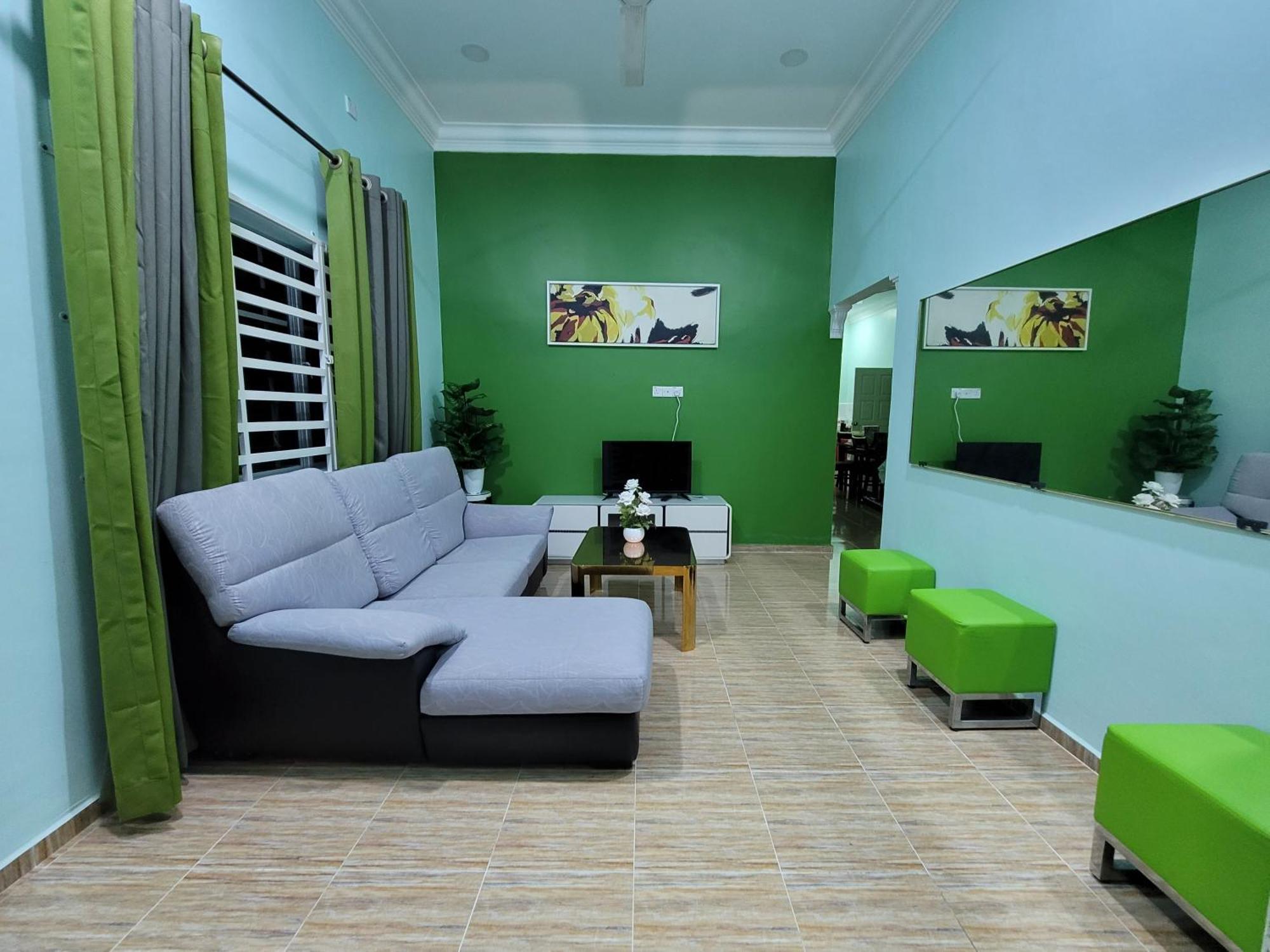 Nipah Homestay Kuala Besut Exterior photo